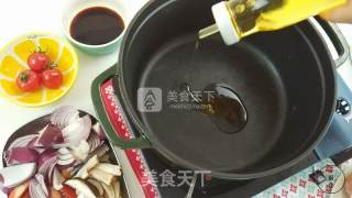 蒜香鸡腿一厨作铸铁锅版的做法步骤：4
