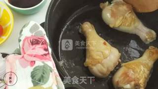 蒜香鸡腿一厨作铸铁锅版的做法步骤：5