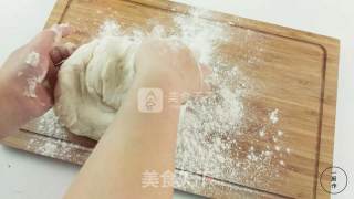 睡美人免揉面包一厨作铸铁锅版的做法步骤：2