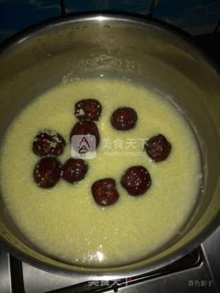 红枣小米粥的做法步骤：6