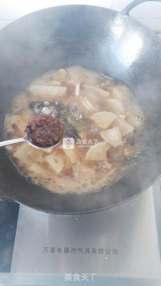 萝卜焖海黑鱼的做法步骤：8