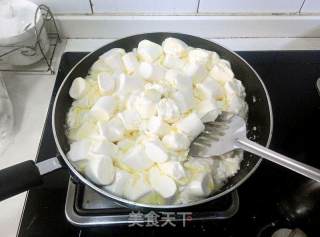 童年的味道——纯手工牛轧糖的做法步骤：6