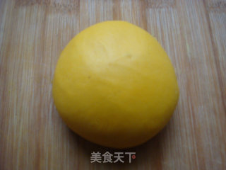 南瓜肉松椰蓉球的做法步骤：6