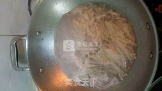 萝卜丝蛎蝗汤的做法步骤：3
