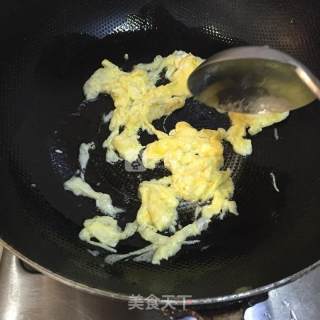 紫甘蓝炒鸡蛋的做法步骤：3