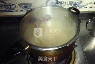 黄芪牛尾汤的做法步骤：2