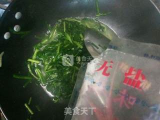 炒韭菜的做法步骤：6