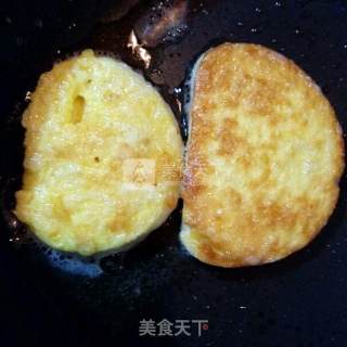 香煎馒头片的做法步骤：4