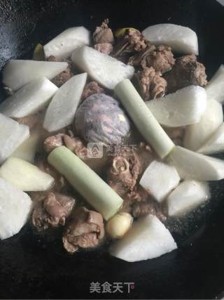 萝卜焖羊腩的做法步骤：5
