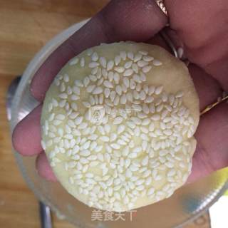 芝麻红糖土豆饼的做法步骤：9