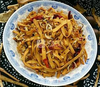 辣炒豆芽豆皮的做法步骤：6