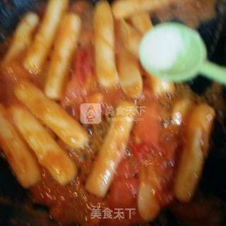 番茄酱炒年糕的做法步骤：5