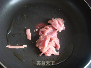 香菇炒肉片的做法步骤：5
