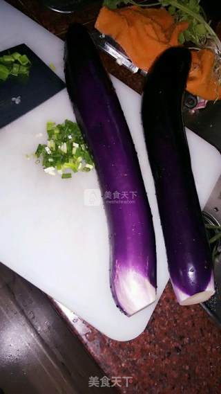 鱼仔茄子煲的做法步骤：1