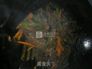 鱼香肉丝的做法步骤：12
