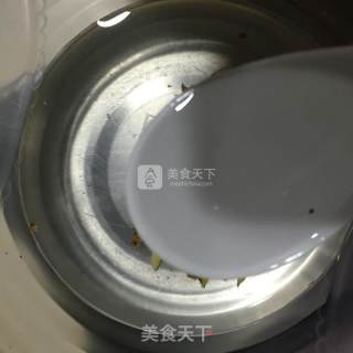 家庭自制泡椒凤爪的做法步骤：4