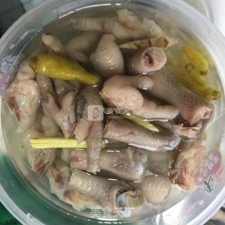 家庭自制泡椒凤爪的做法步骤：9