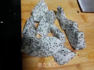 冬补润燥之火龙果皮蜂蜜汁的做法步骤：3
