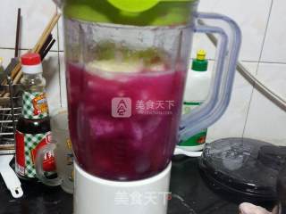 冬补润燥之火龙果皮蜂蜜汁的做法步骤：5