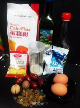 超级美味——电饭煲版海绵蛋糕的做法步骤：1