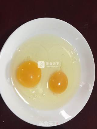 西红柿炒鸡蛋的做法步骤：2