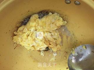 西红柿炒鸡蛋的做法步骤：3