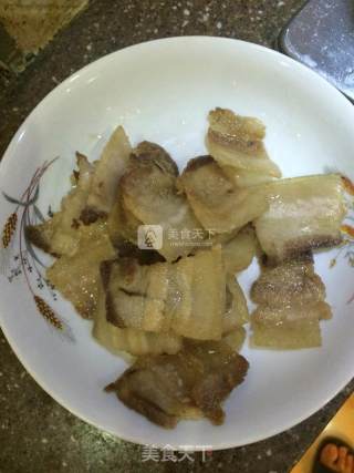 回锅肉的做法步骤：6