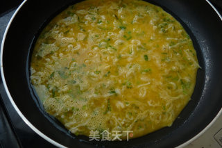白饭鱼奶酪煎蛋的做法步骤：6