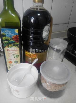 健康辅食——自制猪肉松的做法步骤：3