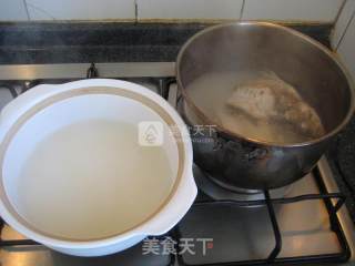 砂锅鱼片生菜——冬日至简清汤小锅的做法步骤：4
