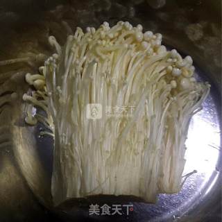 蒜蓉海虾蒸金针菇的做法步骤：1