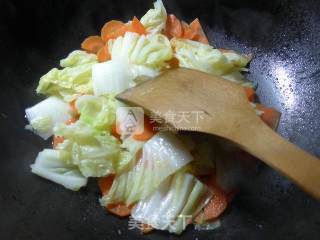 胡萝卜炒白菜的做法步骤：5