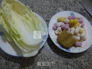 咖喱白菜三色年糕果的做法步骤：1