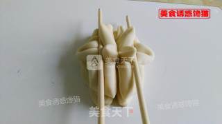 莲花卷的做法步骤：14
