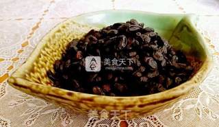 豆豉炒腊肉丁的做法步骤：2