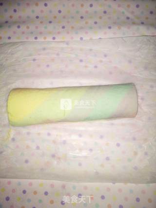 彩虹蛋糕卷的做法步骤：18