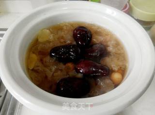 美容养颜靓汤——木瓜银耳糖水的做法步骤：9