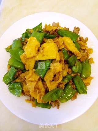 荷兰豆炒蛋的做法步骤：7