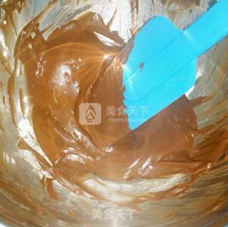 提拉米苏慕斯的做法步骤：2