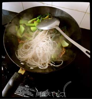 猪肉青菜炖粉条的做法步骤：6