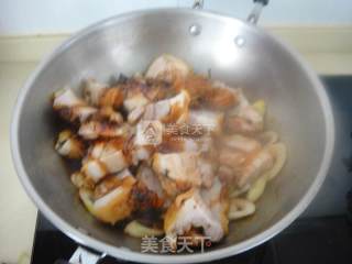 红烧竹笋走油肉的做法步骤：8