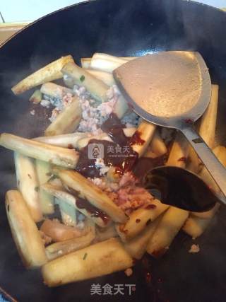 酱爆肉靡茄子的做法步骤：7