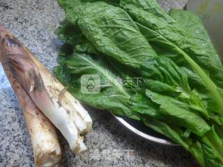 雷笋烧天菜芯的做法步骤：1