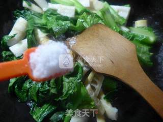 雷笋烧天菜芯的做法步骤：10
