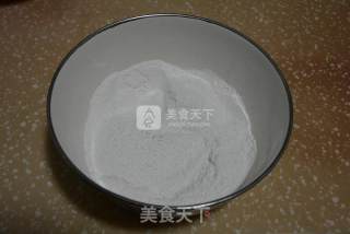 桂花松糕的做法步骤：1