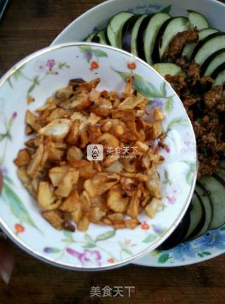 蒜香肉末蒸茄子的做法步骤：7