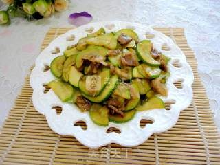 西葫芦炒肉的做法步骤：9