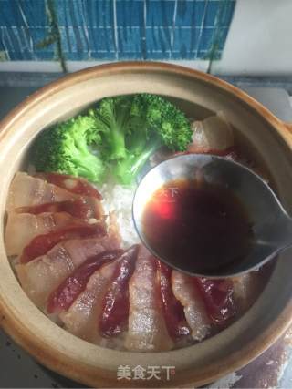 煮一锅饭香四溢的--腊味煲仔饭的做法步骤：6