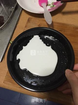 广式鲜虾肠粉的做法步骤：4
