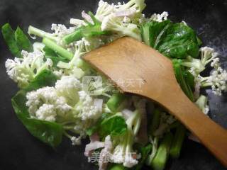 猪肉天菜芯花菜羹的做法步骤：3